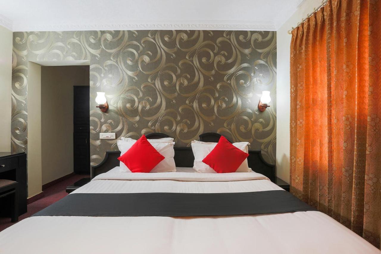 Capital O 72337 Hotel Konkan Tadka มุมไบ ภายนอก รูปภาพ