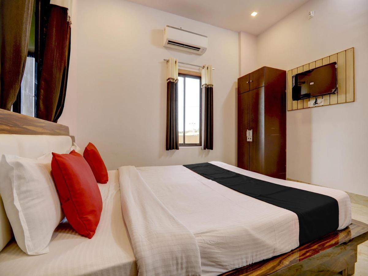Capital O 72337 Hotel Konkan Tadka มุมไบ ภายนอก รูปภาพ
